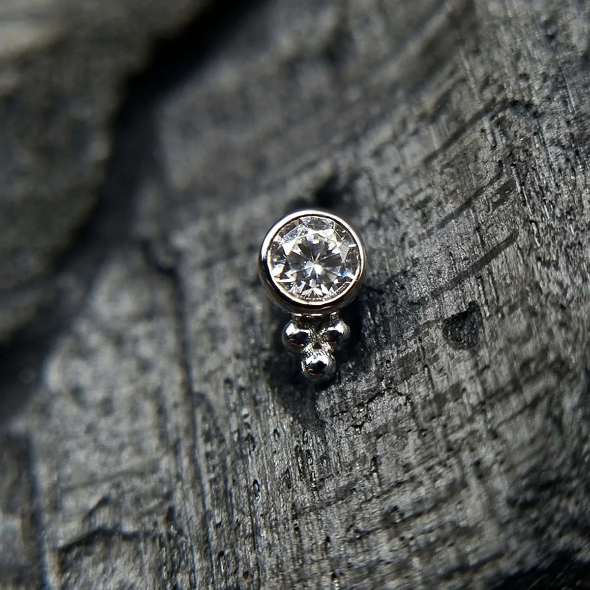 Alisea 1 šroubovací nástavec z bílého zlata (push pin)