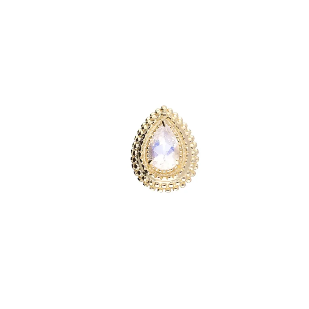 Maggie – Push Pin Accessory